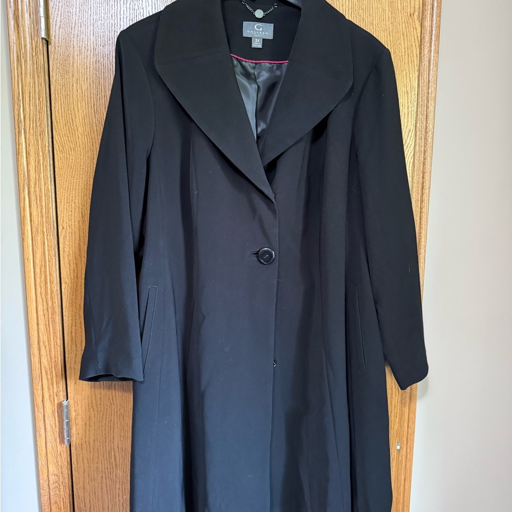 Gallery Women's Classic Black Trench Coat